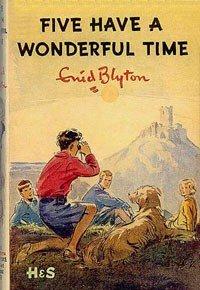 Front cover of book Five Have a Wonderful Time by Enid Blyton. Illustration of 3 boys, one girl and a dog.